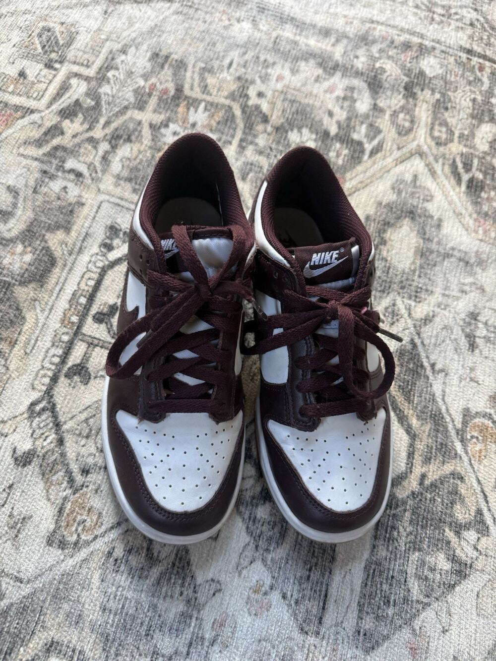 Big Kid's 6Y Nike Dunk Low BG White/Burgundy HJ9282 100 WORN 1x Women’s 7.5
